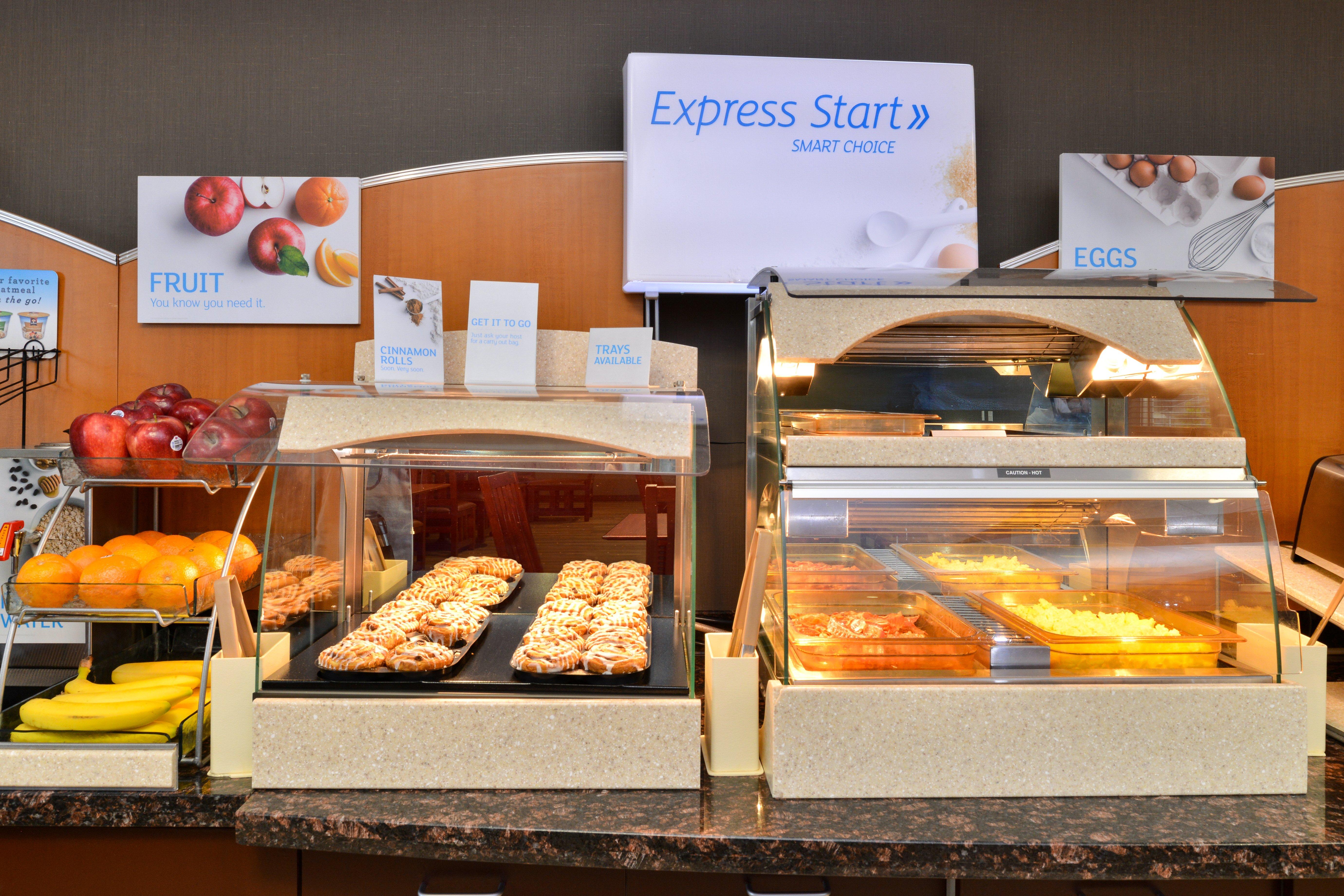 Holiday Inn Express Edmonton North By Ihg Екстериор снимка